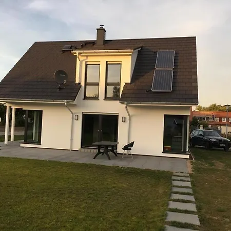 Ferienhaus-Inselstrasse Zielow