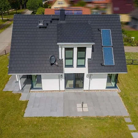 Dom wakacyjny Ferienhaus-Inselstrasse